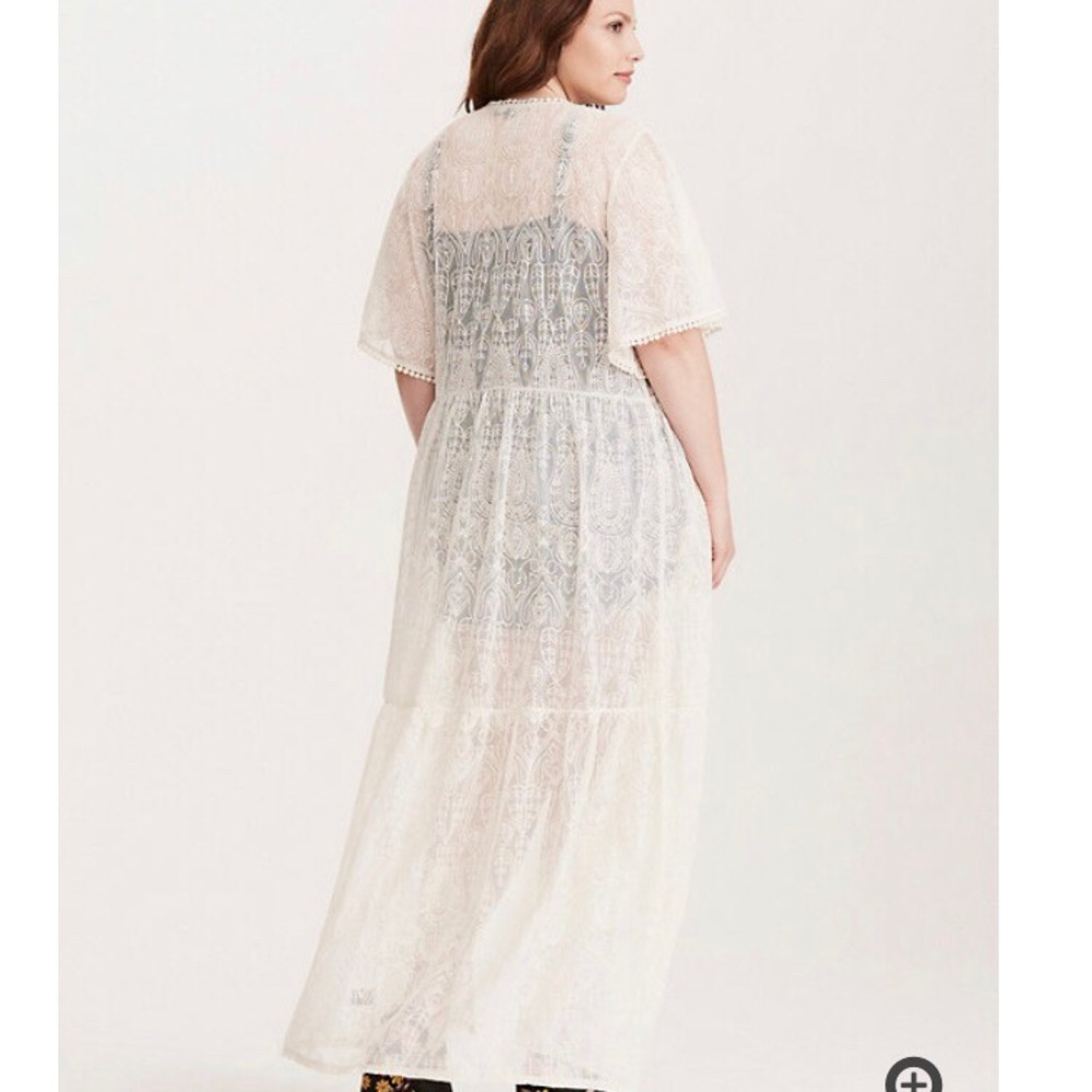 Torrid Insider Lace Embroidered Maxi Duster Kimono